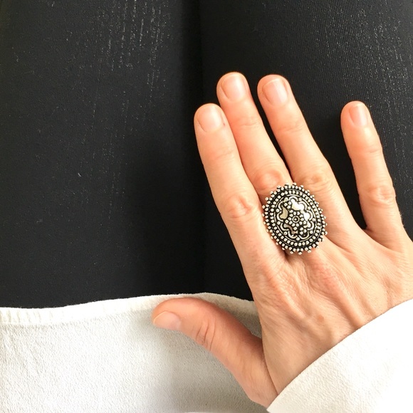 Anthropologie Large Tibetan Silver Statement Ring - Picture 6 of 15